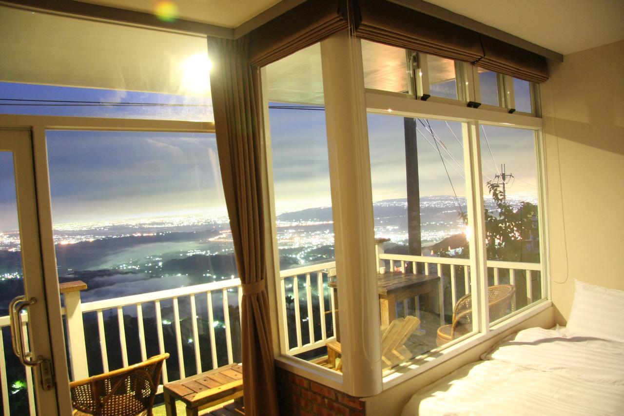 Sky Lounge B&B Csusan Kültér fotó